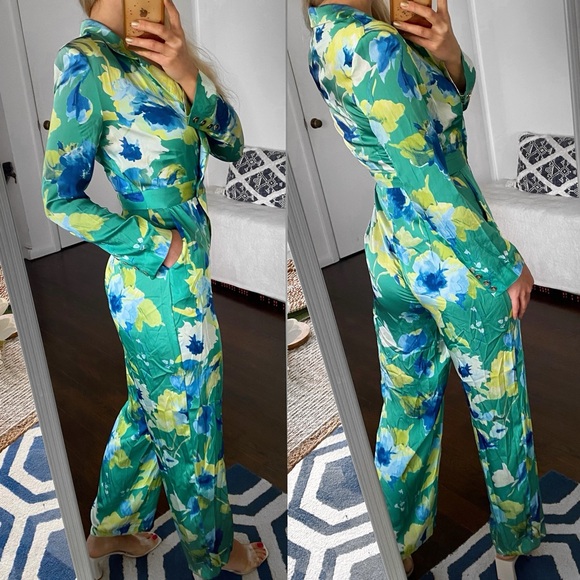 🦜 ZARA GREEN BLUE YELLOW FLORAL SATIN WIDE LEG LONG SLEEVE JUMPSUIT! - Picture 3 of 16